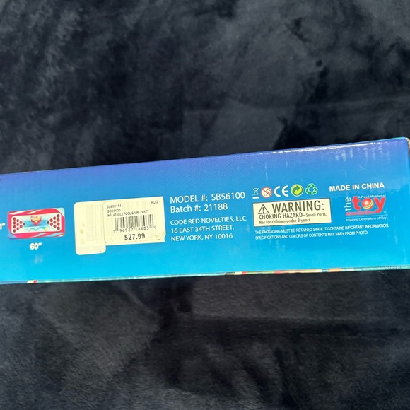 Pool Pong Inflatable - Picture 3 of 6